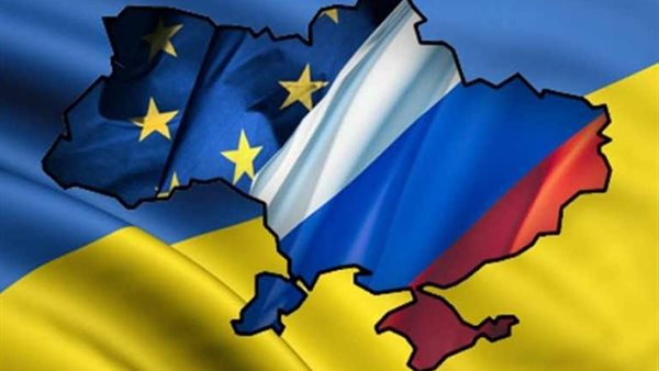 روسيا وأوكرانيا تعيدان فتح معبر العبارات في مضيق كيرتش