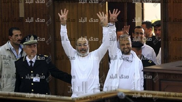 النائب العام يحيل بديع والبلتاجي وحجازي و 188 إخوانيا للجنايات في أحداث "قسم شرطة العرب"