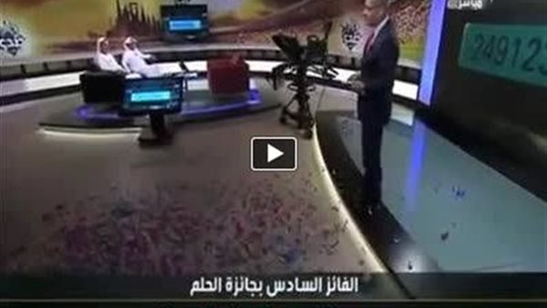 بالفيديو.. سوداني يثير الضحك في استوديو "MBC" ويدفع مصطفى الأغا للجنون
