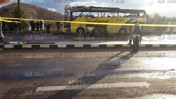 "تايم" الأمريكية: تفجير أتوبيس طابا السياحي إعلان حرب على الاقتصاد المصرى