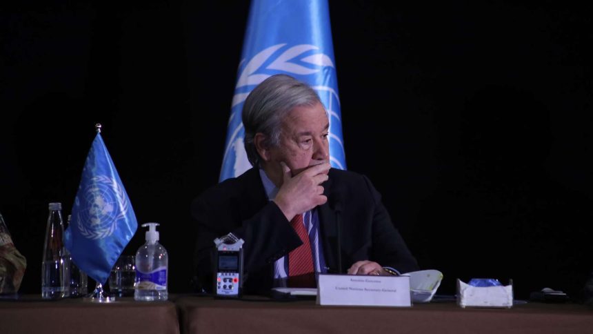 يجري الأمين العام للأمم المتحدة اتصالات مكثفة بهدف تنشيط "اتفاق الحبوب".
