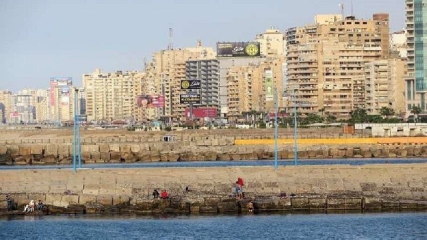 وزير مصري: التهديد بغرق الإسكندرية حقيقي