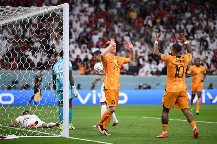 هولندا ضد أمريكا في دور الـ16 بكأس العالم قطر 2022.. الموعد والتفاصيل