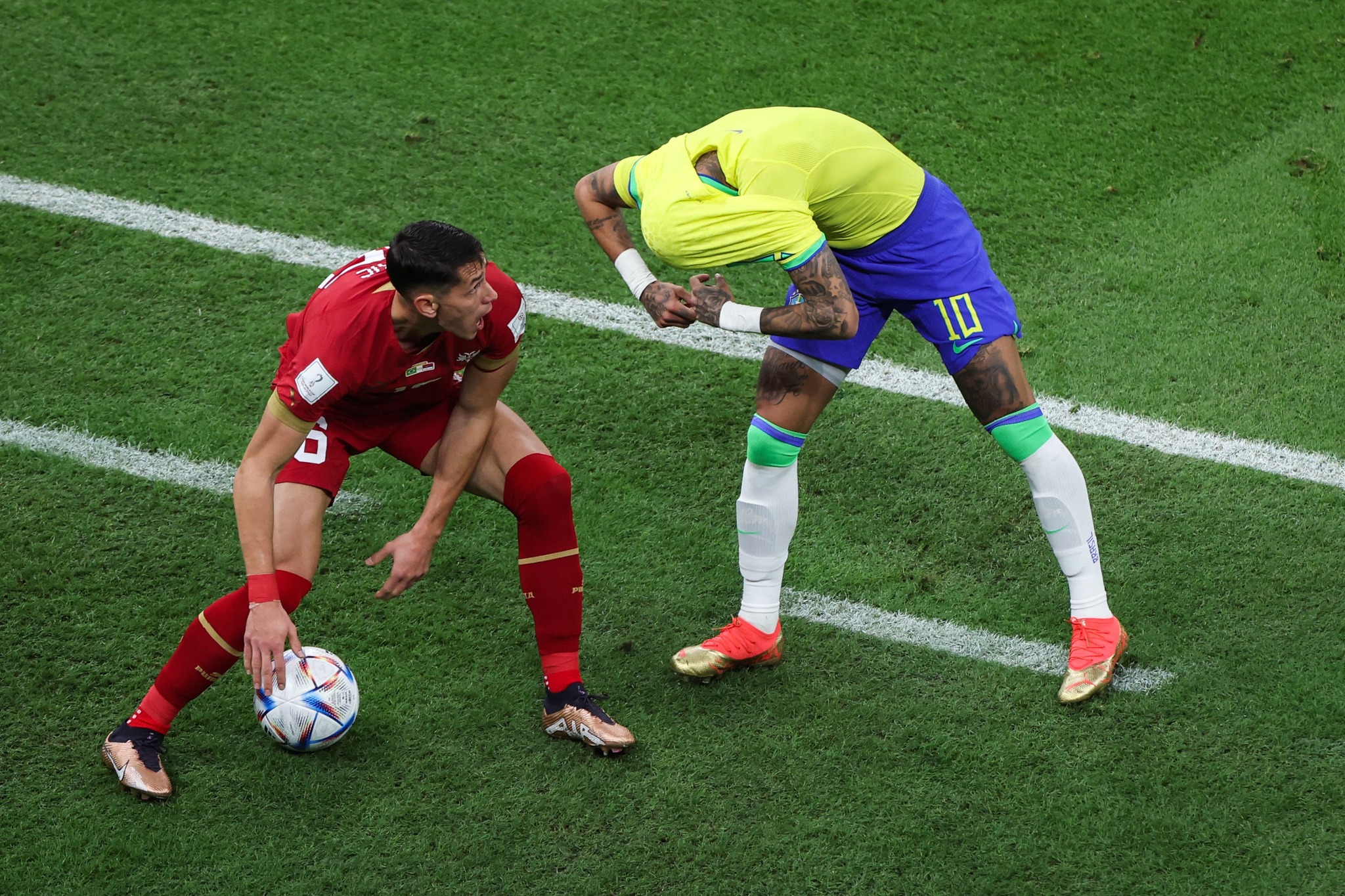 تقرير: نيمار يغيب عن البرازيل لنهاية دور المجموعات في كأس العالم 2022 - بوابة البلد