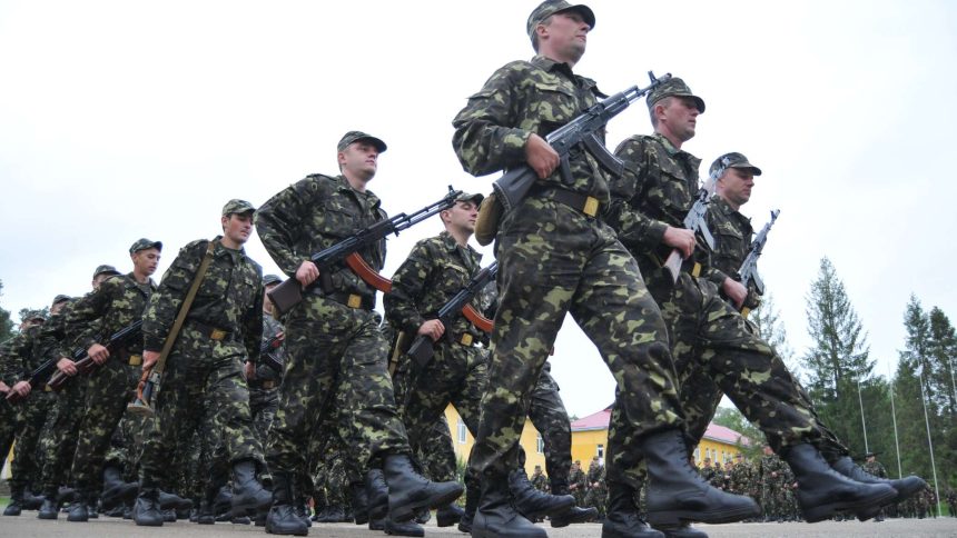 أوكرانيا تقرر تأميم شركات رواد الأعمال وتحويل ممتلكاتهم إلى وزارة الدفاع