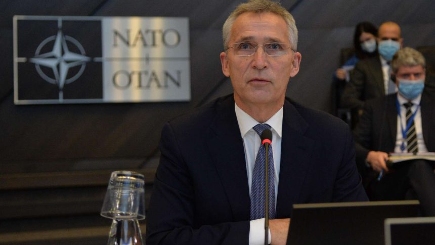 الأمين العام: دول الناتو تزيد الإنفاق الدفاعي للعام الثامن على التوالي