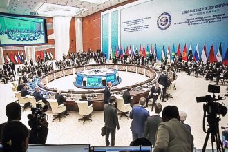 البرلمان الإيراني يصوت لصالح انضمام البلاد إلى منظمة شنغهاي للتعاون