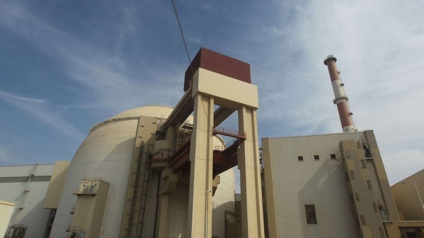 الخارجية الإيرانية: طهران تعمل على استئناف مفاوضات الصفقة النووية برعاية المنسق الأوروبي