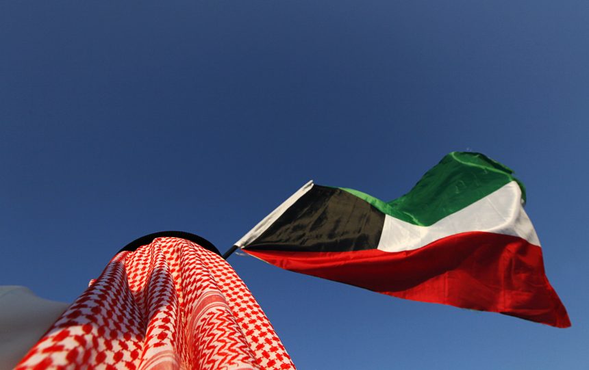 الكويت تعلن مفاجأة للمصريين بشأن إصدار التأشيرات