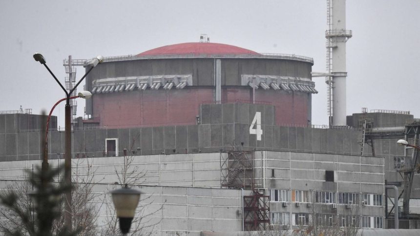 الوكالة الدولية للطاقة الذرية: فصل المحطات النووية في أوكرانيا غير مسبوق وينذر بالخطر
