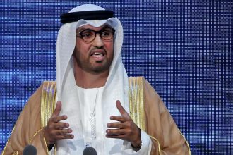 تخطط الإمارات العربية المتحدة لاستثمار 150 مليار دولار لتوسيع أعمالها في مجال النفط والغاز