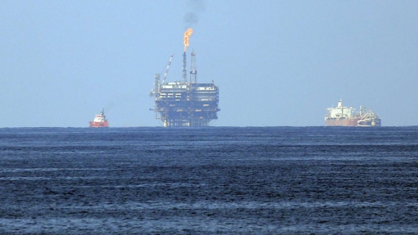تخطط الولايات المتحدة لفرض مزيد من القيود على شركات النفط والغاز
