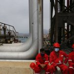 تسمح الولايات المتحدة لشركة شيفرون باستخراج النفط واستيراده من فنزويلا