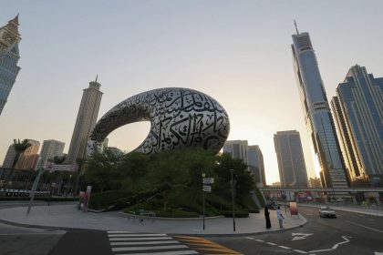 دبي هي الأولى في العالم في جذب مشاريع الاستثمار الأجنبي المباشر