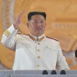 زعيم كوريا الشمالية يهدد برد "نووي" ومواجهة قاسية إذا تعرضت بلاده للهجوم