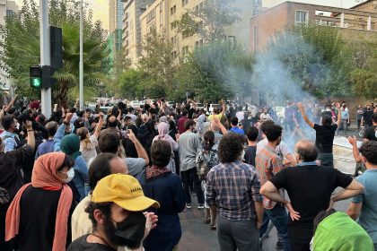 شرطة طهران تعلن اعتقال 5 متهمين في قضية مقتل الطالب علي وردي