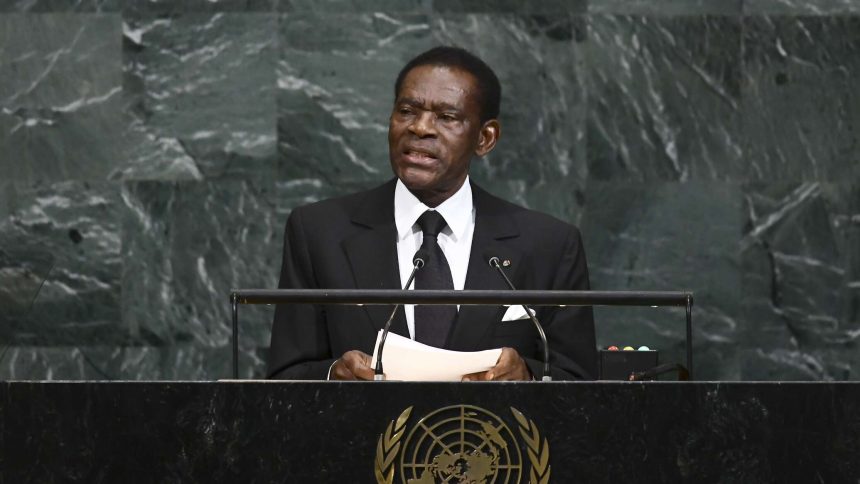 غينيا الاستوائية .. أوبيانج ، الذي حكم البلاد لمدة 43 عاما ، يتصدر نتائج الانتخابات الرئاسية
