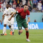 كريستيانو رونالدو يسجل هدف تقدم البرتغال أمام غانا من ركلة جزاء