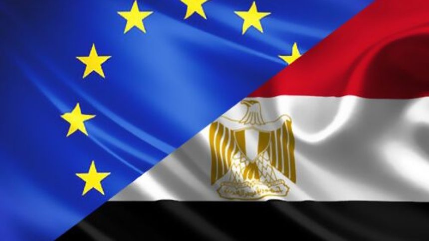 مسؤول مصري سابق يكشف لـRT سبب خلاف الاتحاد الأوروبي مع مصر في قمة المناخ