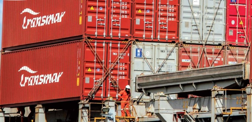 «موانئ أبوظبي» و«ترانسمار» تُطلقان خدمة جديدة لشحن الحاويات لباكستان