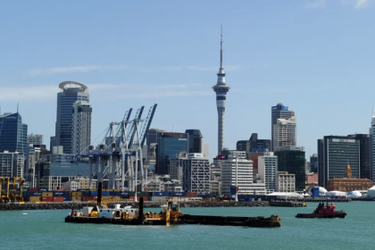 نيوزيلندا ترفع سعر الفائدة لترويض التضخم