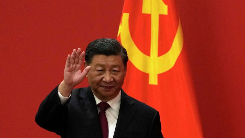 الرئيس الصيني يدعو إلى تجنب تصعيد الأزمة الأوكرانية