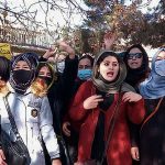 بوريل: الاتحاد الأوروبي يدين قرار طالبان بمنع النساء من العمل في المنظمات غير الحكومية
