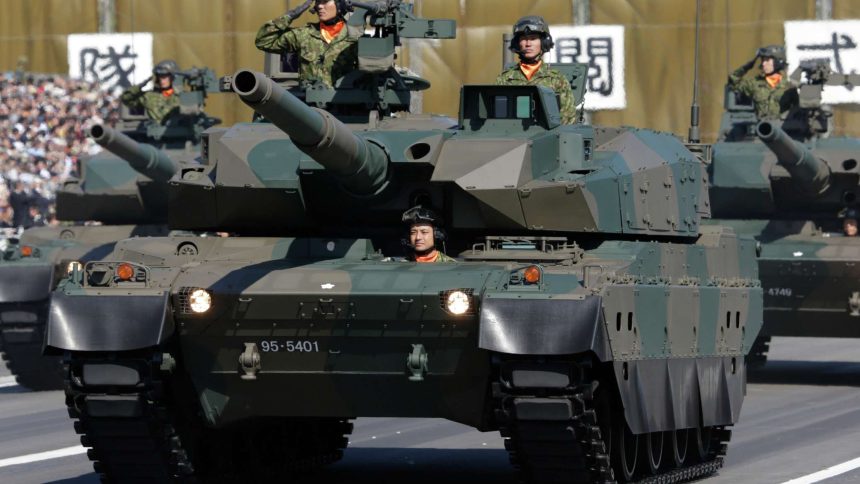 تخلت اليابان عن استراتيجيتها الدفاعية بعد 6 عقود لمواجهة القوة المتنامية للصين