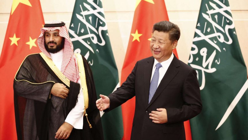خبير: الرياض تميل إلى موقف الصين أكثر من الولايات المتحدة في القضايا الإقليمية