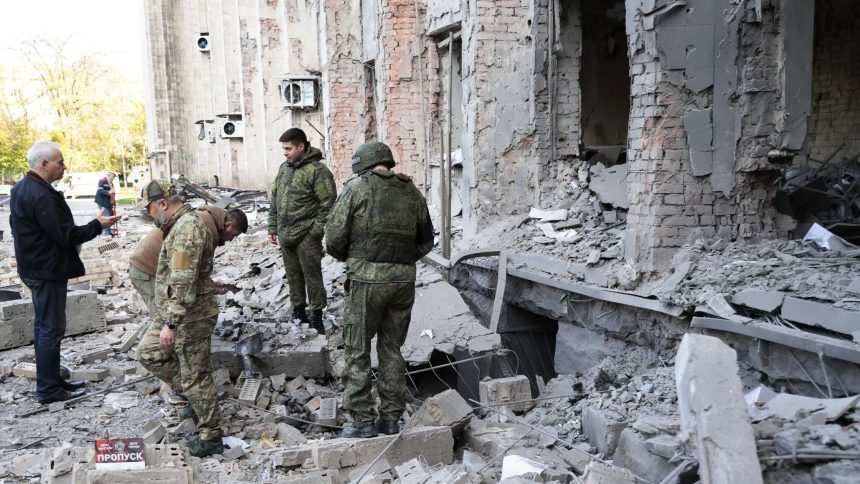 دونيتسك: قصفت القوات الأوكرانية بلدة جورلوفكا بقذائف 155 ملم