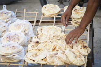 رقم ضخم.. كم أكل المصريون من الخبز خلال عام 2022؟