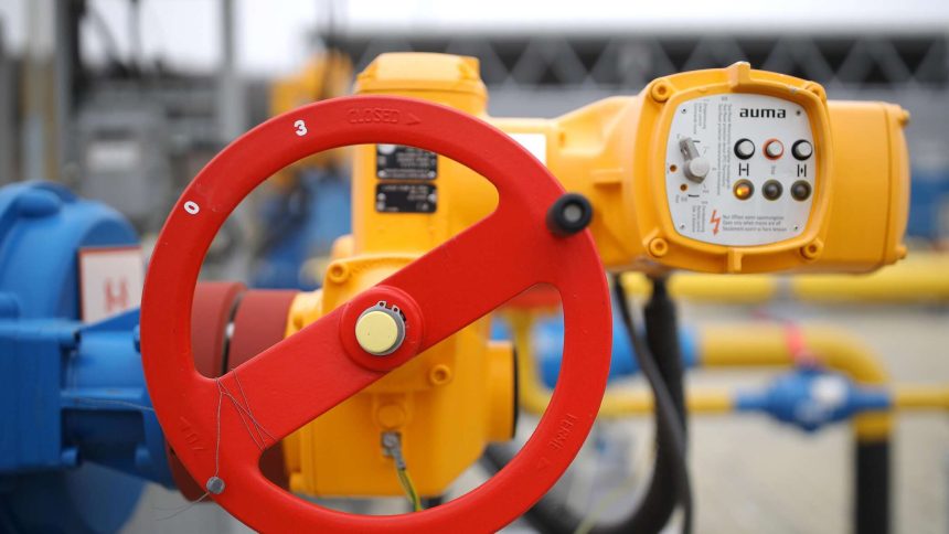 "غازبروم": سحب الغاز من منشآت التخزين الأوروبية سجل رقما قياسيا
