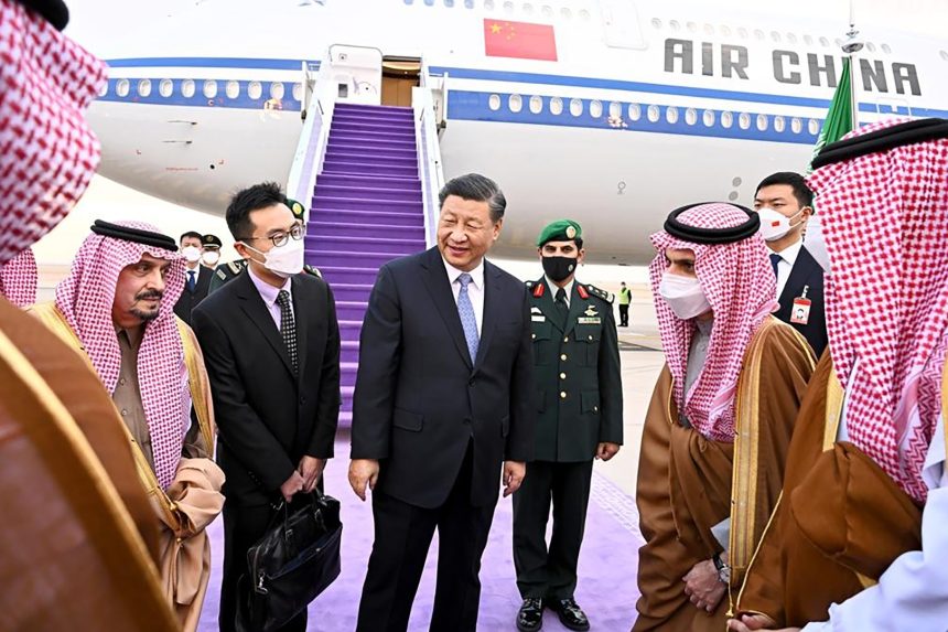 قيادي مصري يكشف لـRT خفايا وأسرار حول القمة العربية الصينية في السعودية بمشاركة مصر