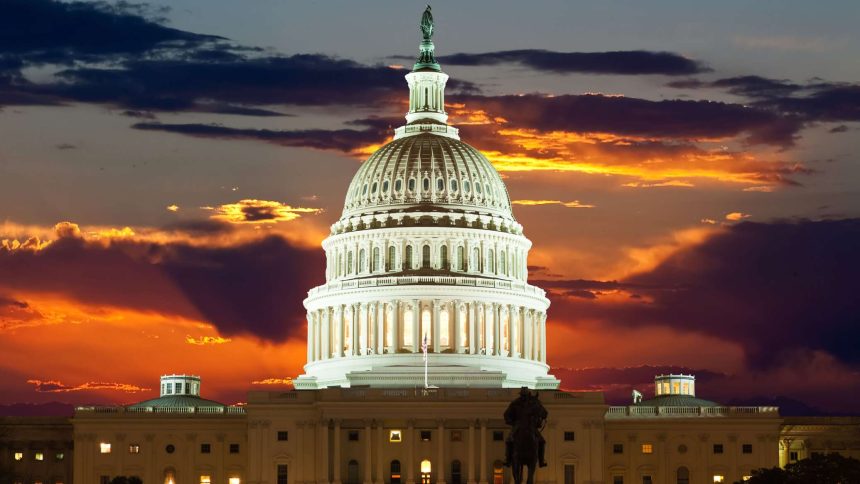 مجلس الشيوخ الأمريكي يصل إلى اتفاق بشأن مشروع قانون للإنفاق بقيمة 1.75 تريليون دولار