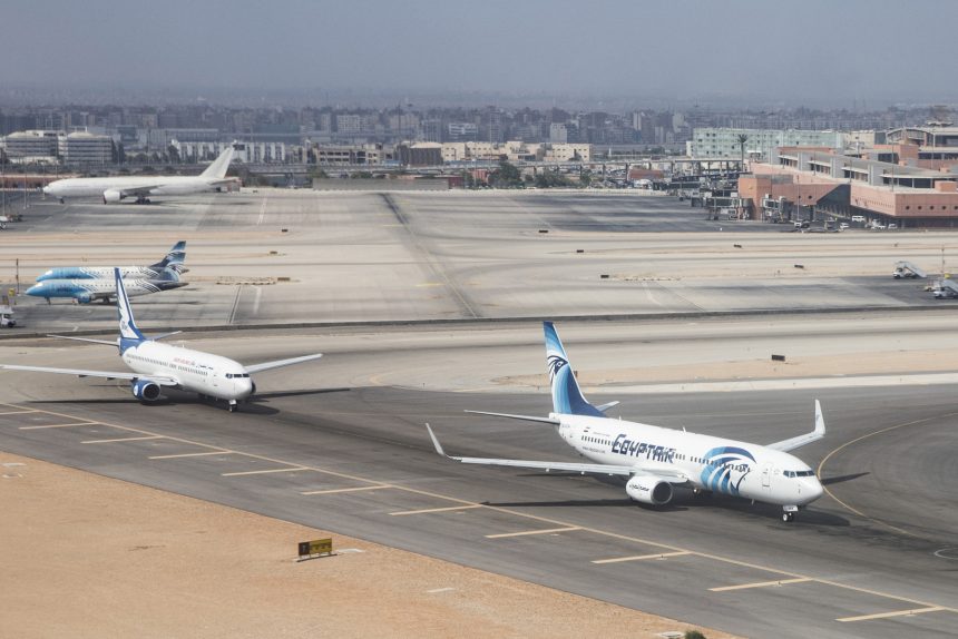 مصر للطيران تكثف رحلاتها من روسيا إلى مصر