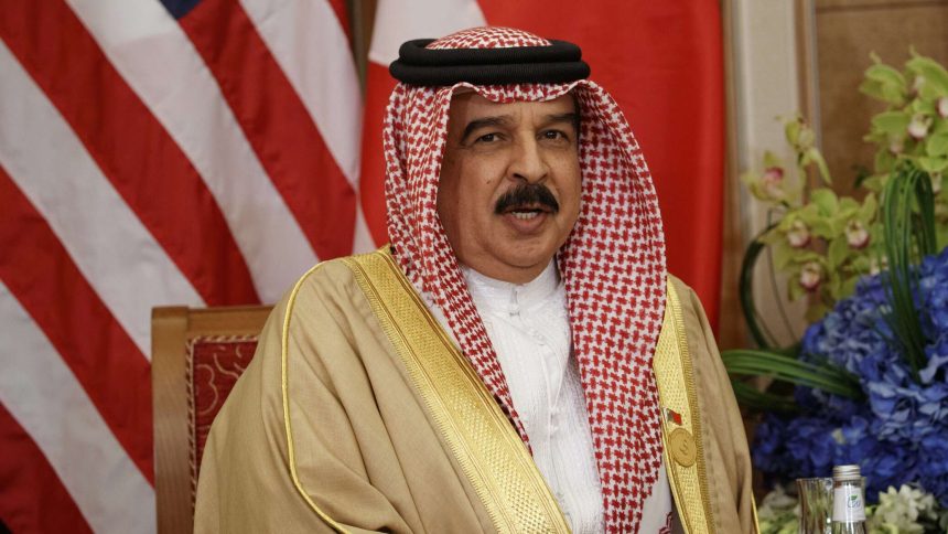 ملك البحرين لرئيس إسرائيل: نؤكد موقفنا الثابت لتحقيق سلام عادل وشامل يضمن حقوق الشعب الفلسطيني