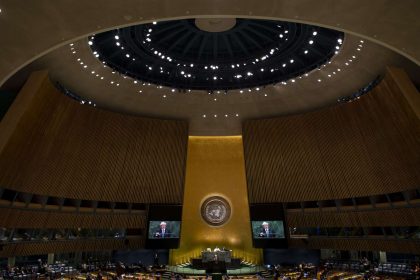 وقال مصدر لـ "سبوتنيك": إن الأمم المتحدة ستصوت على مشروع قرار بشأن محكمة دولية بشأن أوكرانيا مطلع العام المقبل