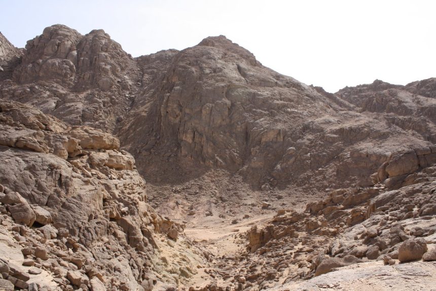 أحجار مصر تدر عليها ملايين الدولارات