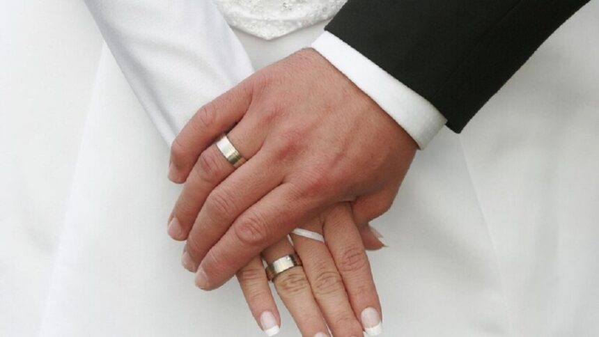 مشروع قانون جديد للمقبلين على الزواج في مصر