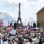 احتجاج مليون فرنسي على خطة ماكرون لرفع سن التقاعد