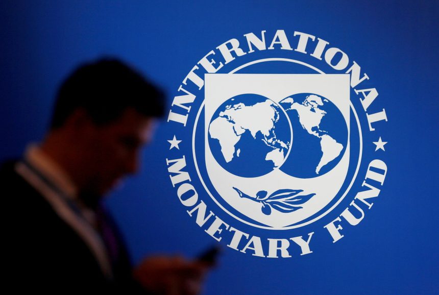 ارتفاع صادرات وانخفاض النمو.. صندوق النقد الدولي يصدر توقعاته حول مستقبل الاقتصاد في مصر