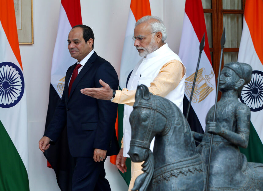 السيسي يعرض المقومات الاقتصادية لمصر وقناة السويس على رئيس وزراء الهند