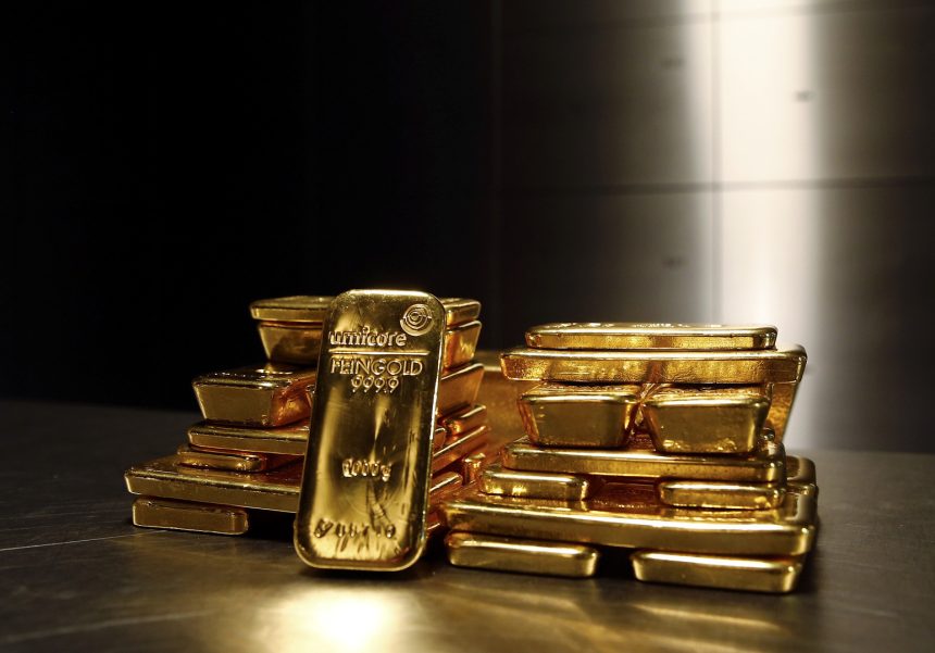 المركزي المصري يعلن زيادة احتياطيه من الذهب