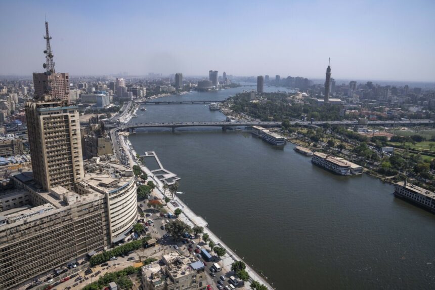 3 درجات إلى الخلف تدفع نائبة لطلب تفسير من الحكومة المصرية حول مؤشر الفساد