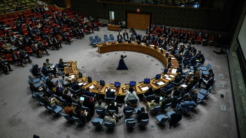 تدعو دولة الإمارات العربية المتحدة مجلس الأمن إلى اجتماع عاجل ، الثلاثاء ، في ظل الأحداث المزعجة في الضفة الغربية المحتلة.