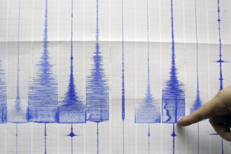 عالم جيولوجيا مصري يحذر من إمكانية تعرض بلاده لزلازل قوية