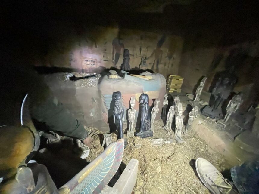 مصر.. إعدام مقبرة أثرية بعد تعرض الآثار لأكبر عملية نصب