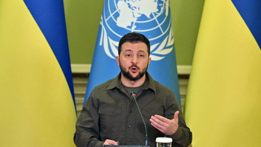 زيلينسكي يكشف عواقب الهزيمة المحتملة للقوات المسلحة لأوكرانيا في أرتيوموفسك