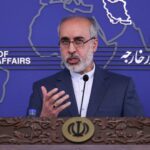 طهران تنفي الاتهامات الأمريكية باحتجاز سفينة أسلحة إيرانية متجهة إلى اليمن