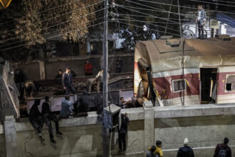 قرار عاجل في مصر بعد حادث القطار المروع